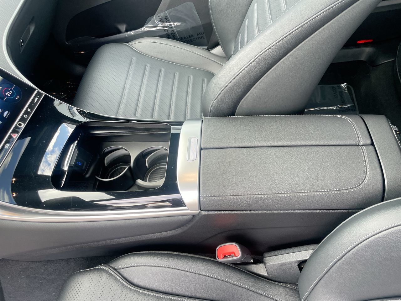 2024 Mercedes-Benz GLC300