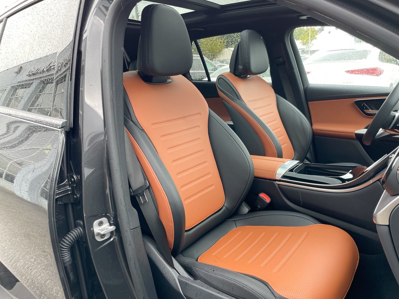 2024 Mercedes-Benz GLC300