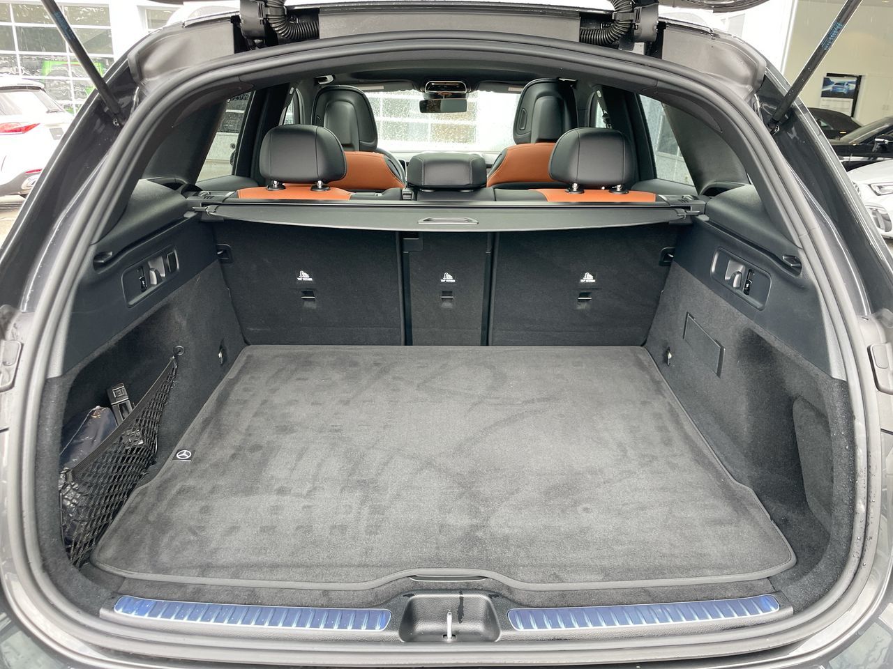 2024 Mercedes-Benz GLC300