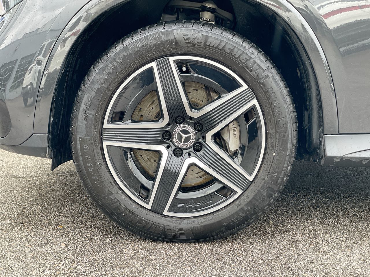 2024 Mercedes-Benz GLC300