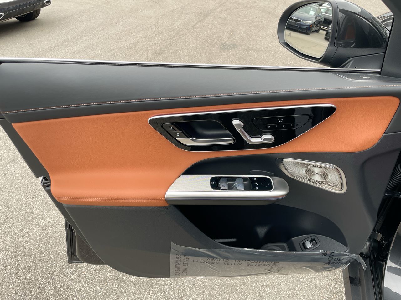 2024 Mercedes-Benz GLC300