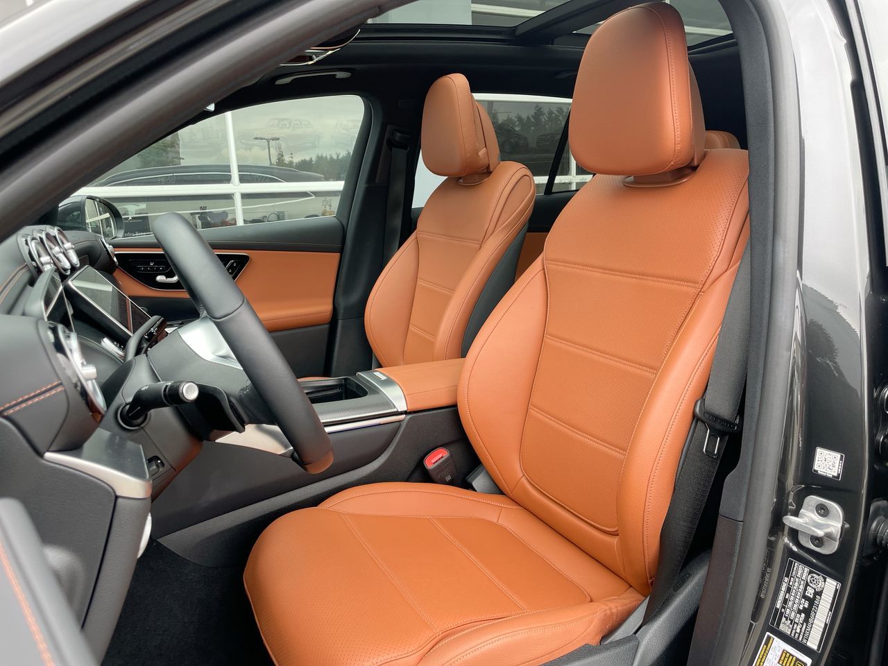 2024 Mercedes-Benz GLC300