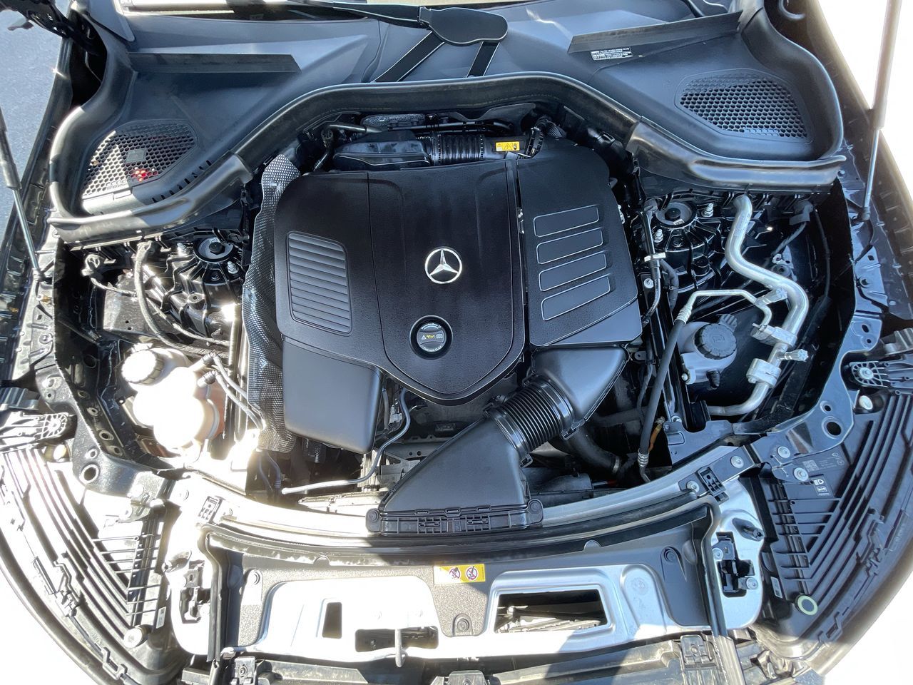 2024 Mercedes-Benz GLC300