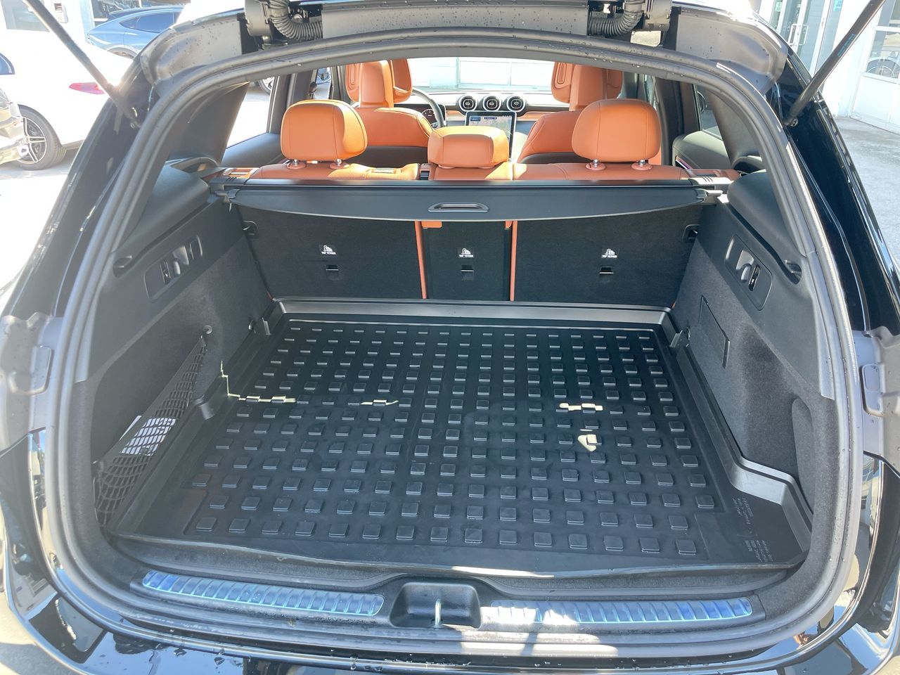 2024 Mercedes-Benz GLC300