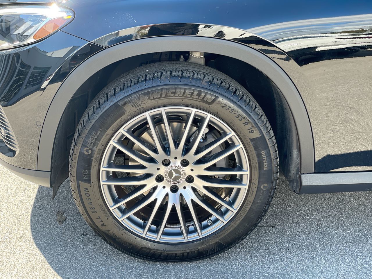 2024 Mercedes-Benz GLC300