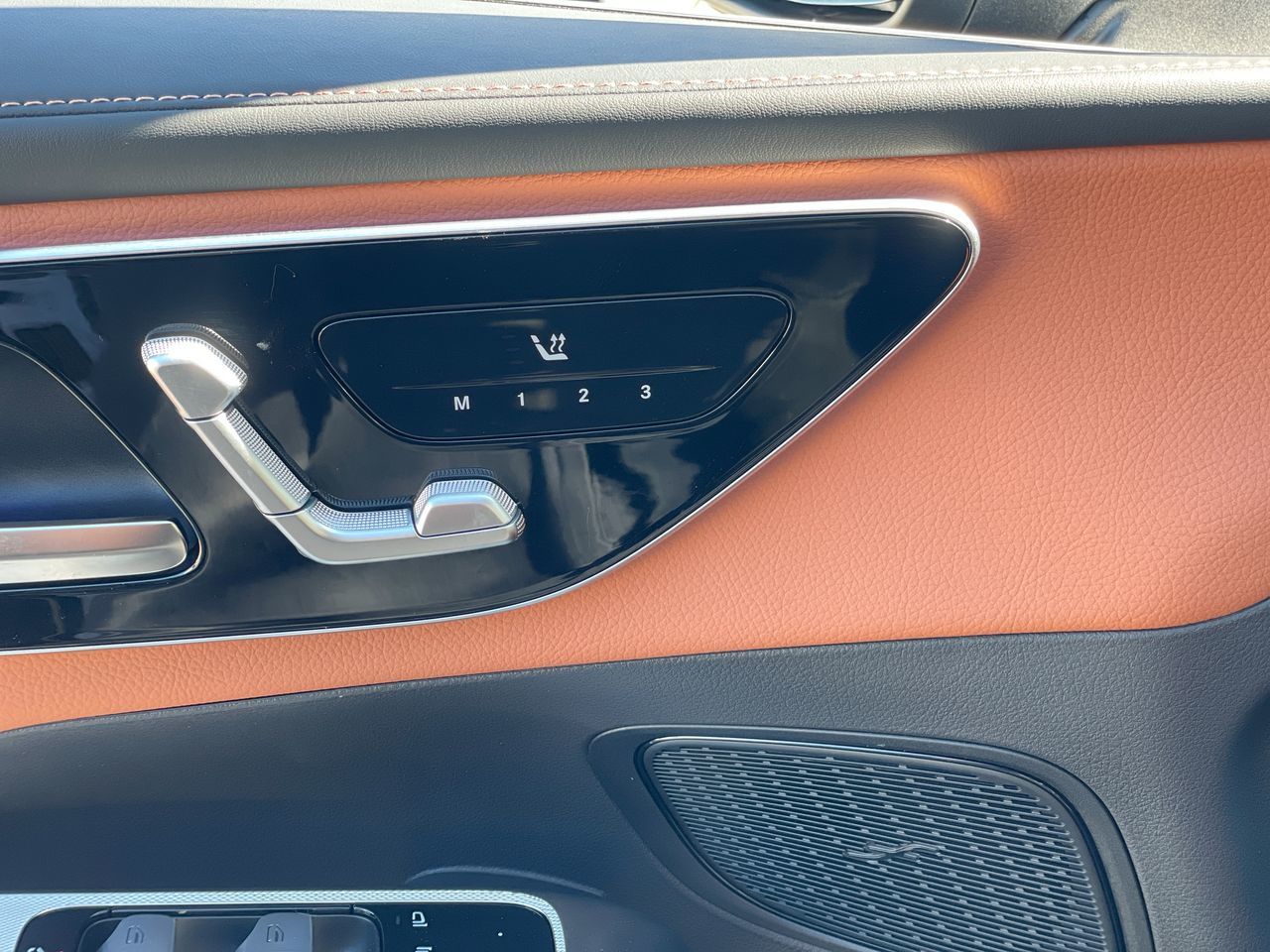 2024 Mercedes-Benz GLC300