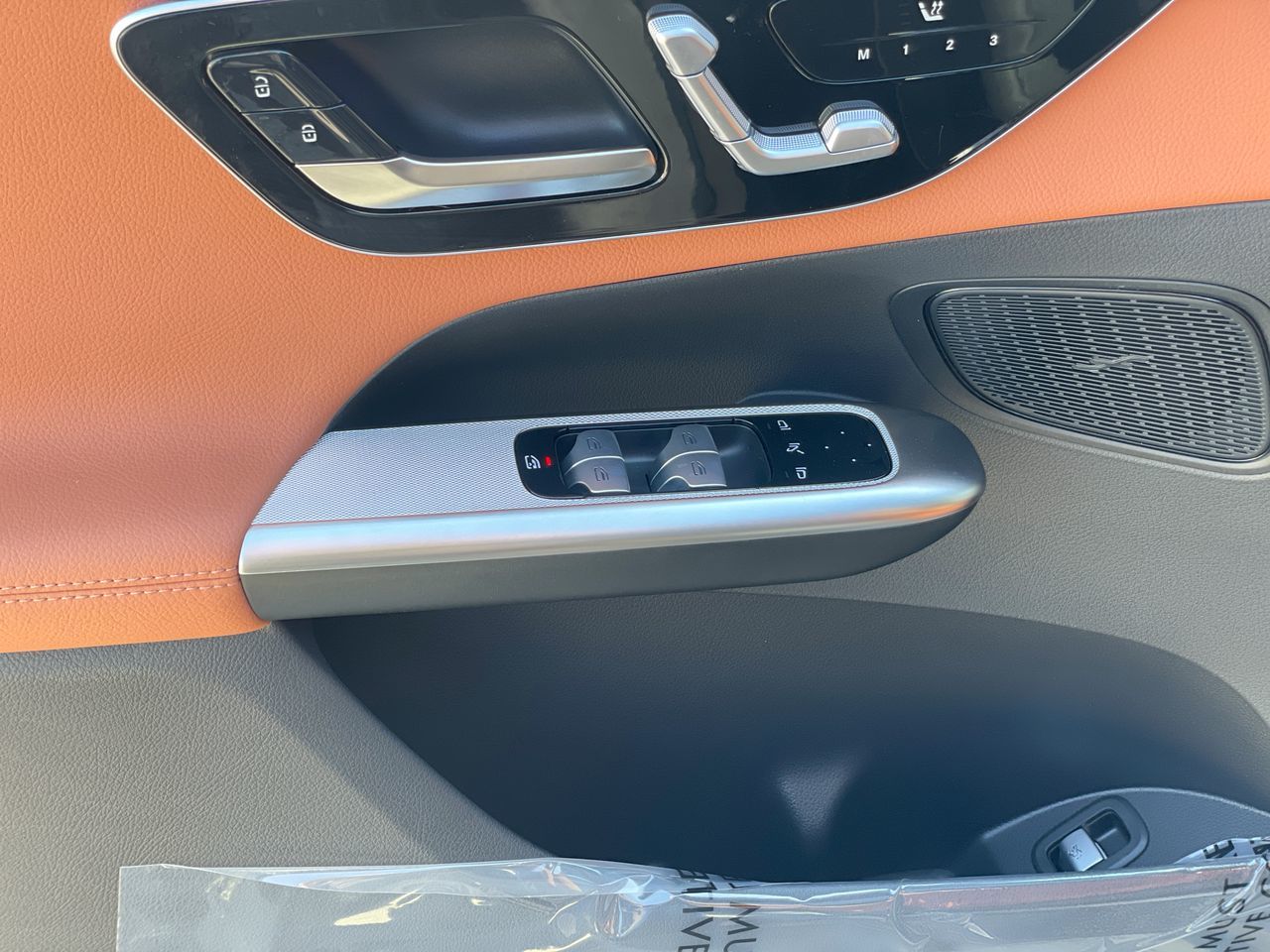 2024 Mercedes-Benz GLC300
