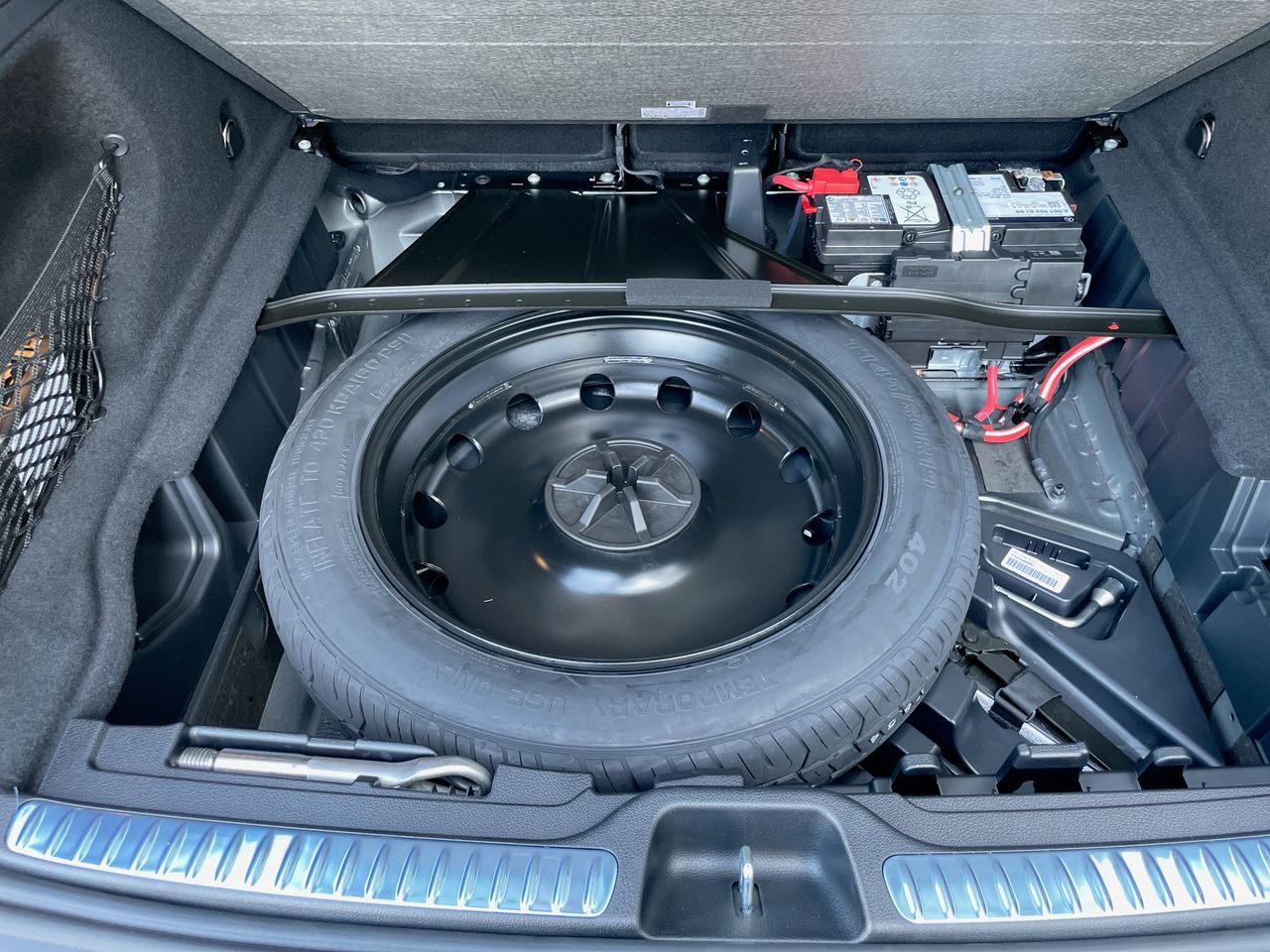 2025 Mercedes-Benz GLC300 in Richmond, British Columbia