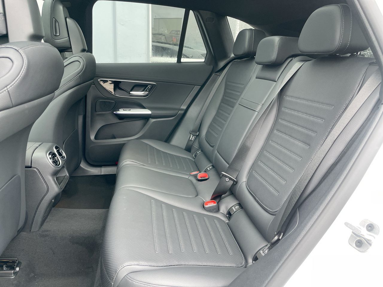 Mercedes-Benz GLC300  2025 à Richmond, Colombie-Britannique