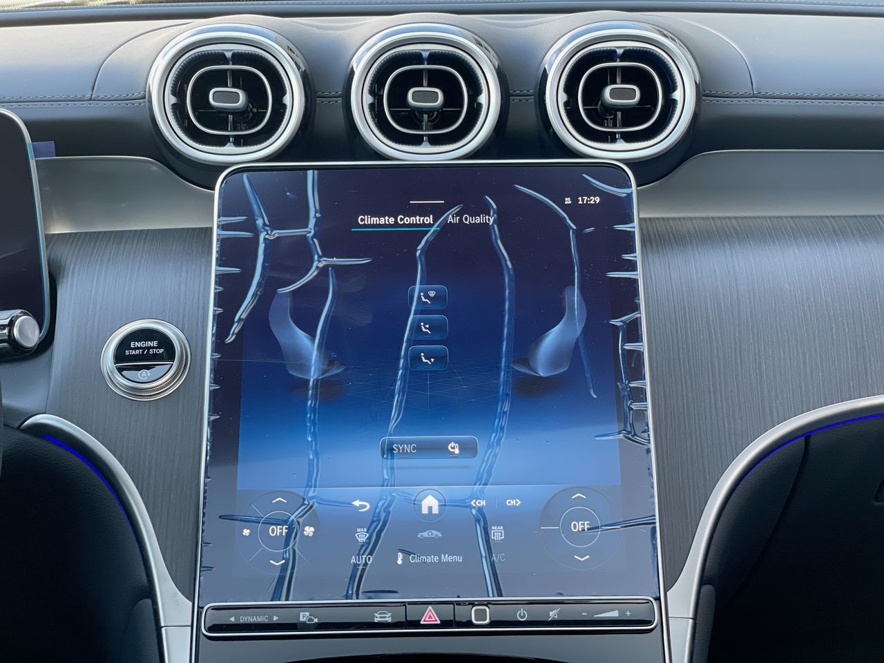 2025 Mercedes-Benz GLC300 in Richmond, British Columbia