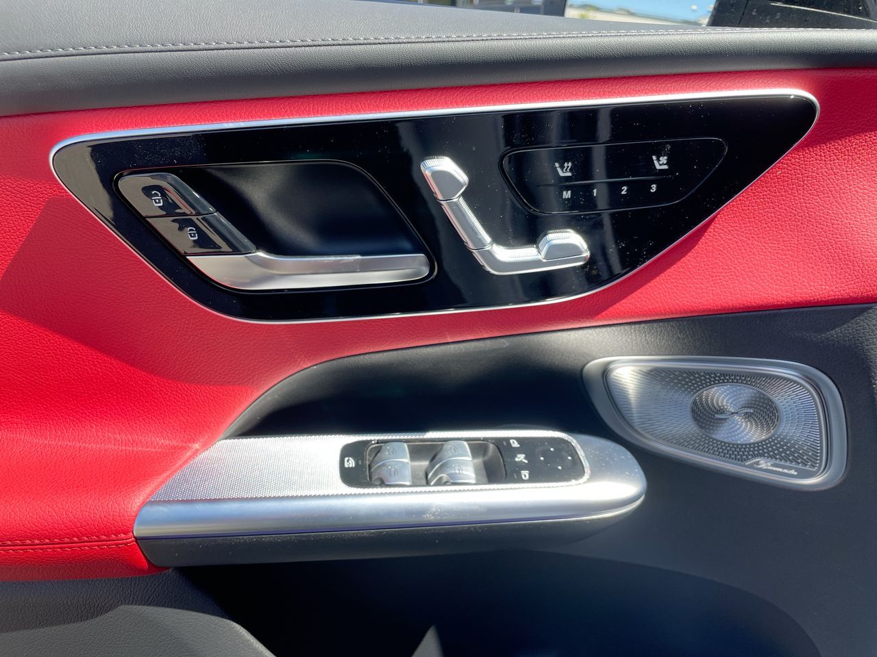 2025 Mercedes-Benz GLC300 in Richmond, British Columbia