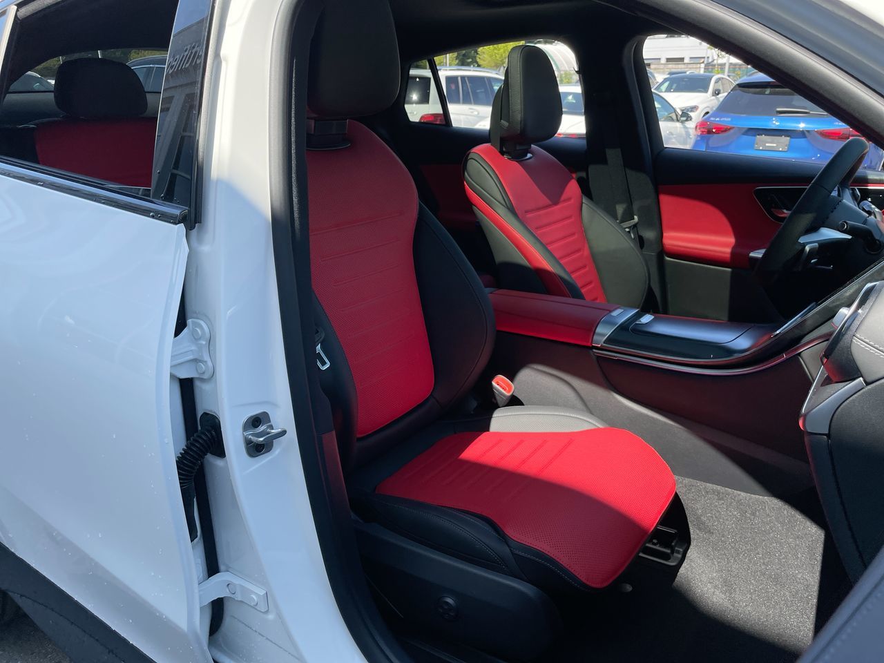 2025 Mercedes-Benz GLC300 in Richmond, British Columbia