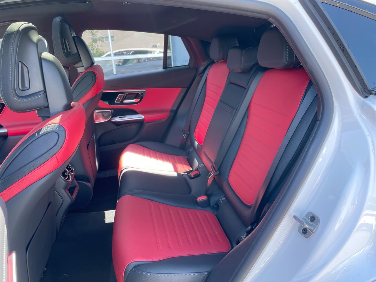 2025 Mercedes-Benz GLC300 in Richmond, British Columbia