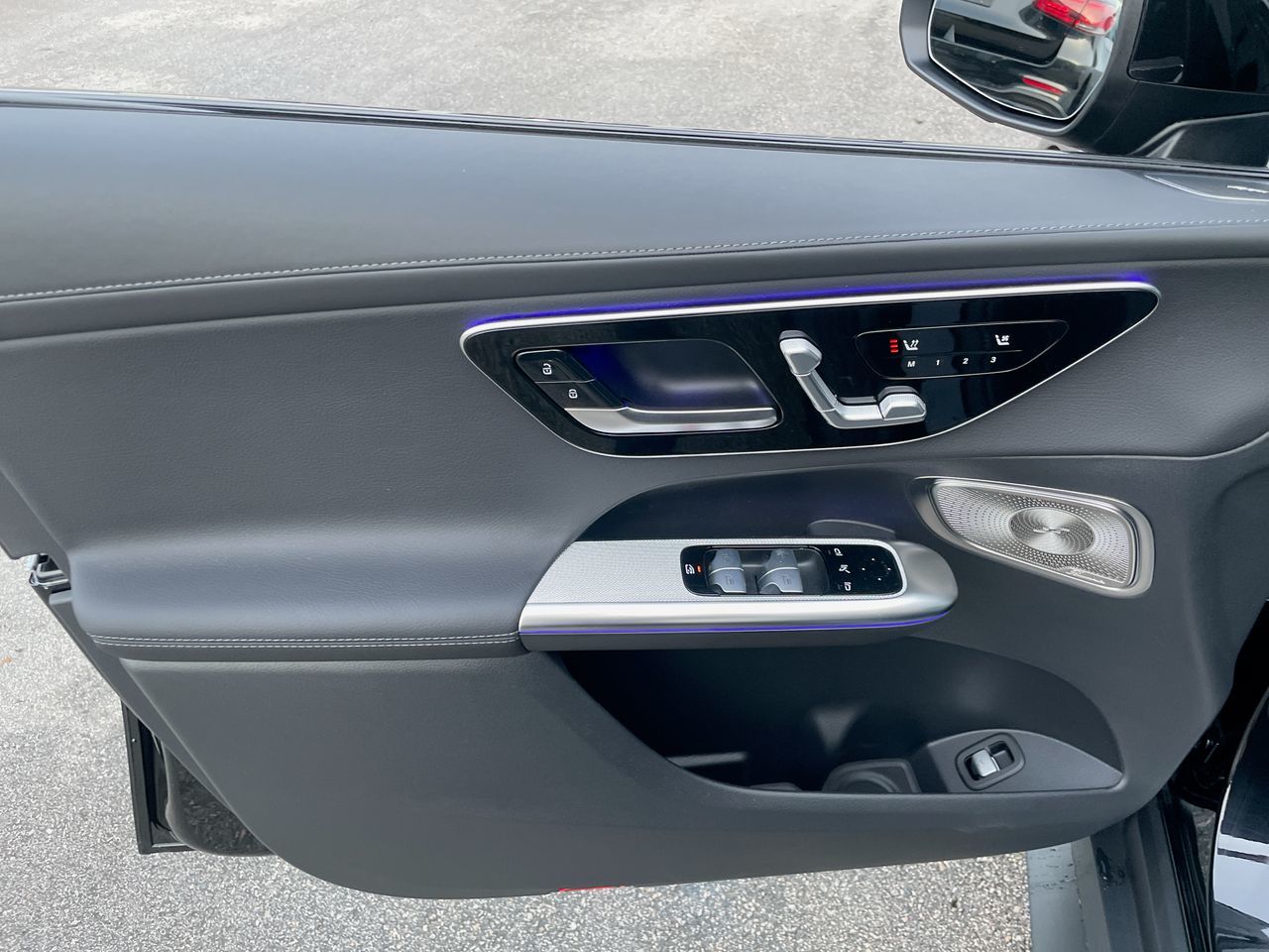 2025 Mercedes-Benz GLC300 in Richmond, British Columbia