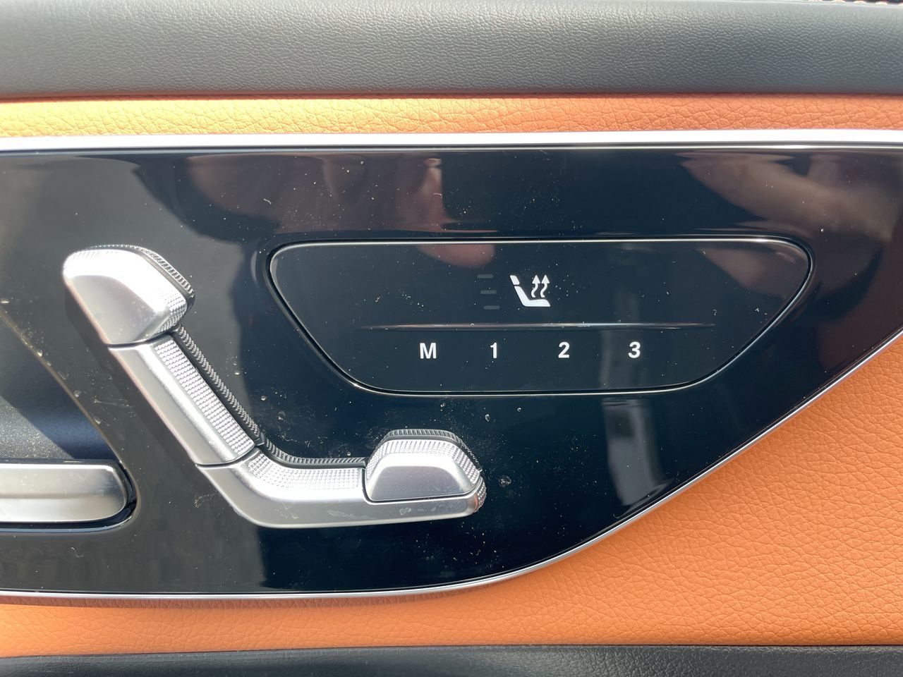 2025 Mercedes-Benz GLC300 in Richmond, British Columbia