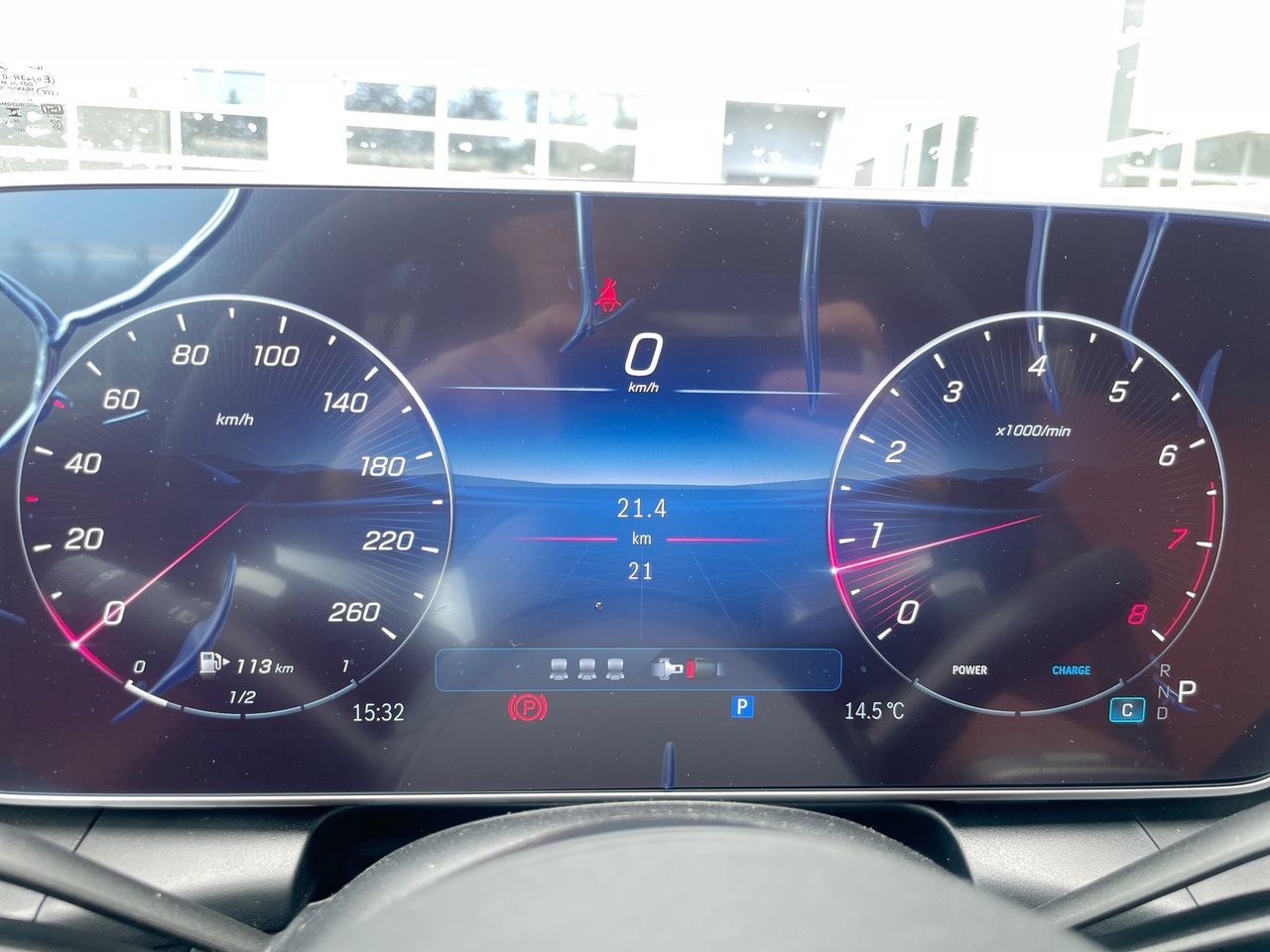 2025 Mercedes-Benz GLC300 in Richmond, British Columbia