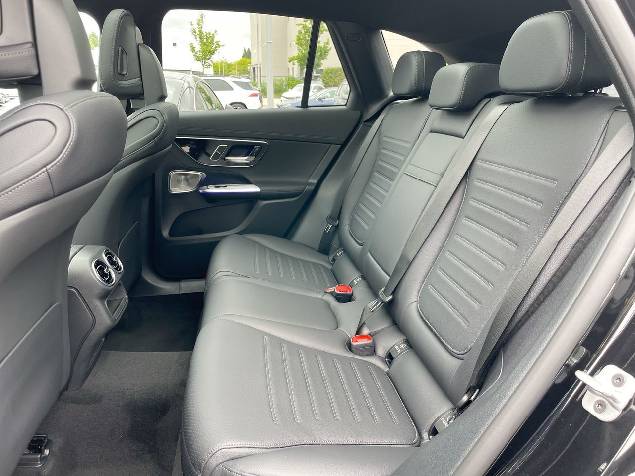 Mercedes-Benz GLC300  2025 à Richmond, Colombie-Britannique