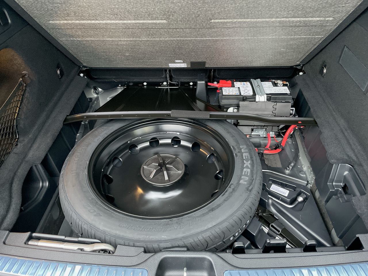 2025 Mercedes-Benz GLC300 in Richmond, British Columbia