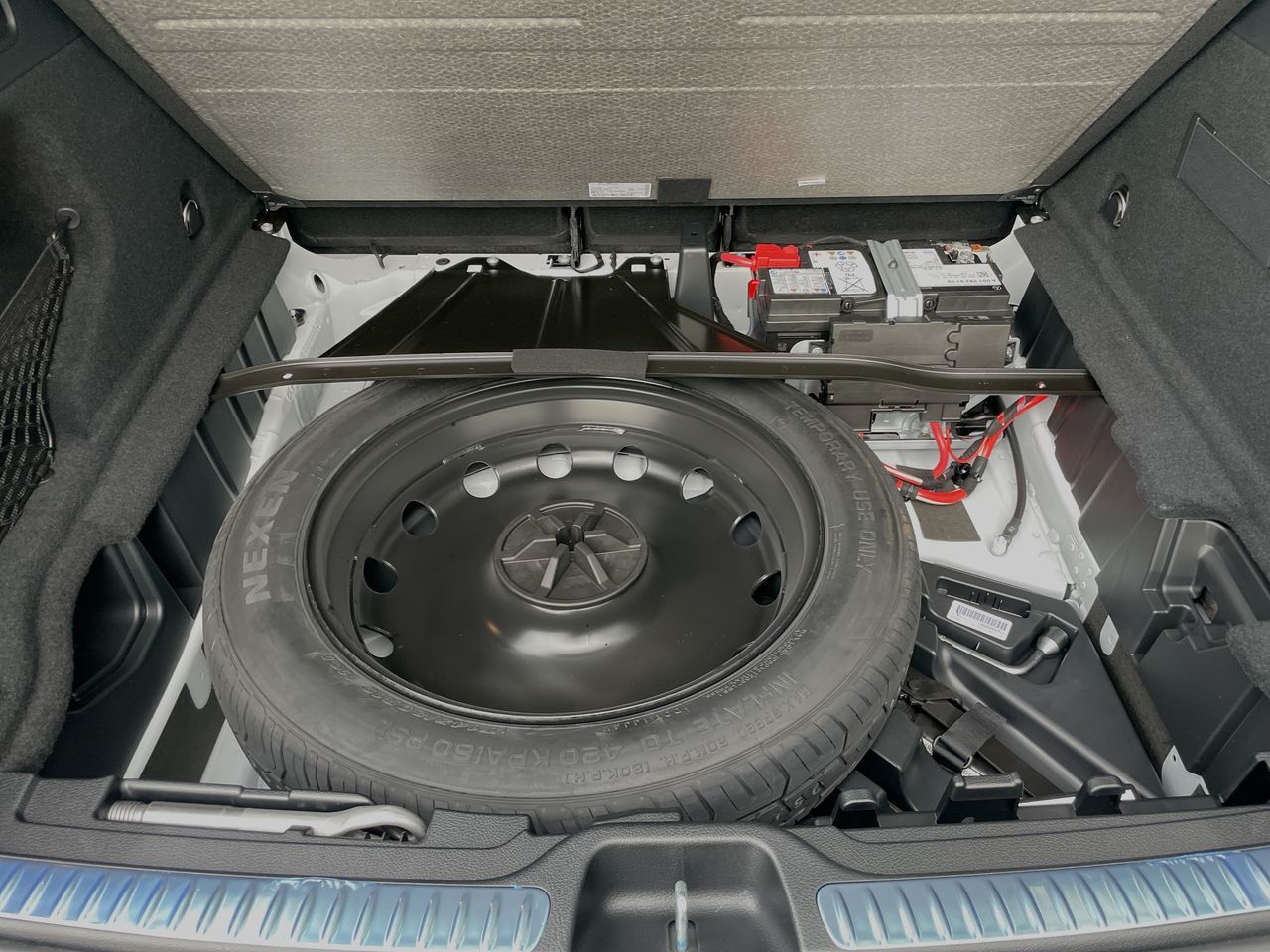 2025 Mercedes-Benz GLC300 in Richmond, British Columbia
