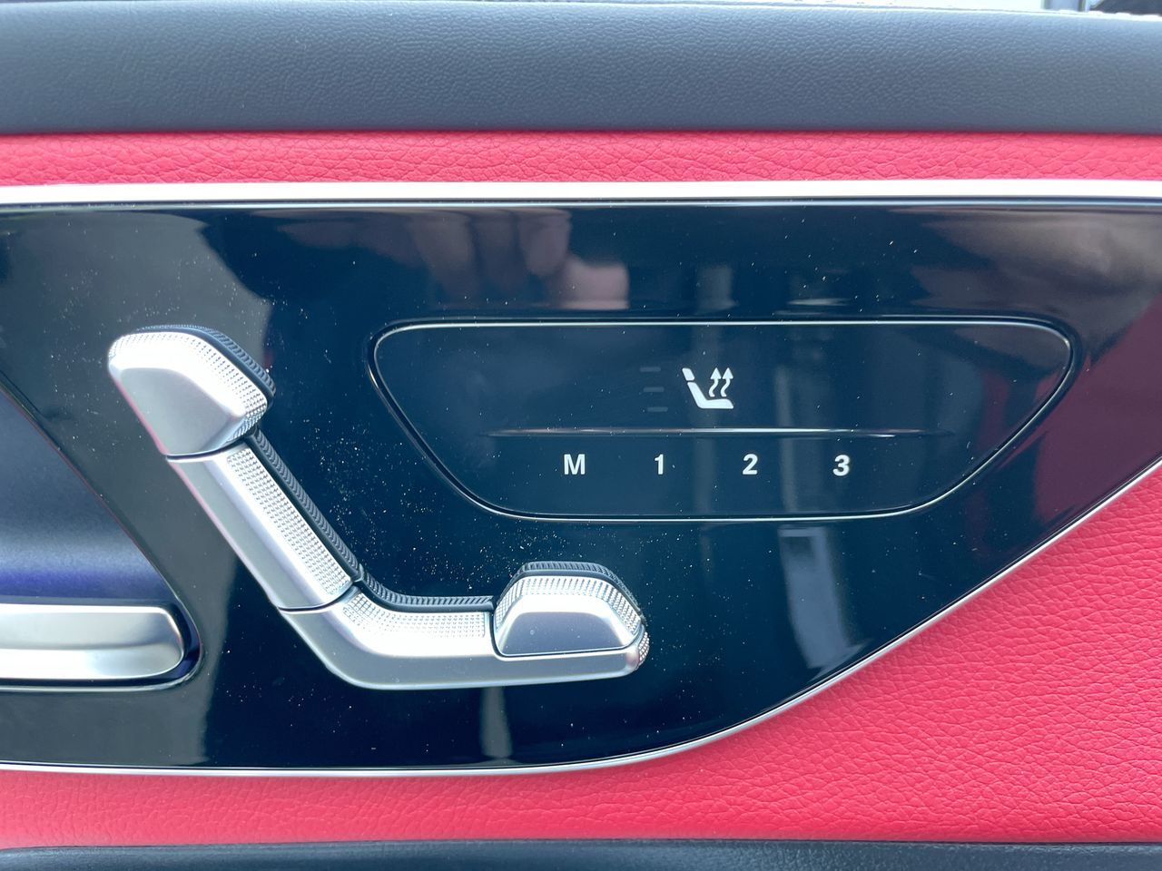 2025 Mercedes-Benz GLC Coupe