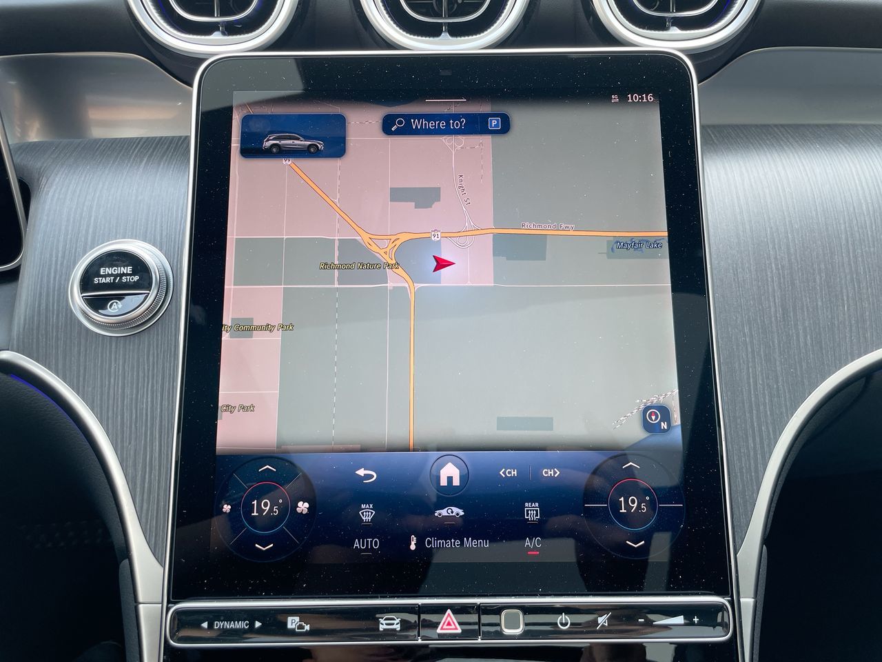 2025 Mercedes-Benz GLC