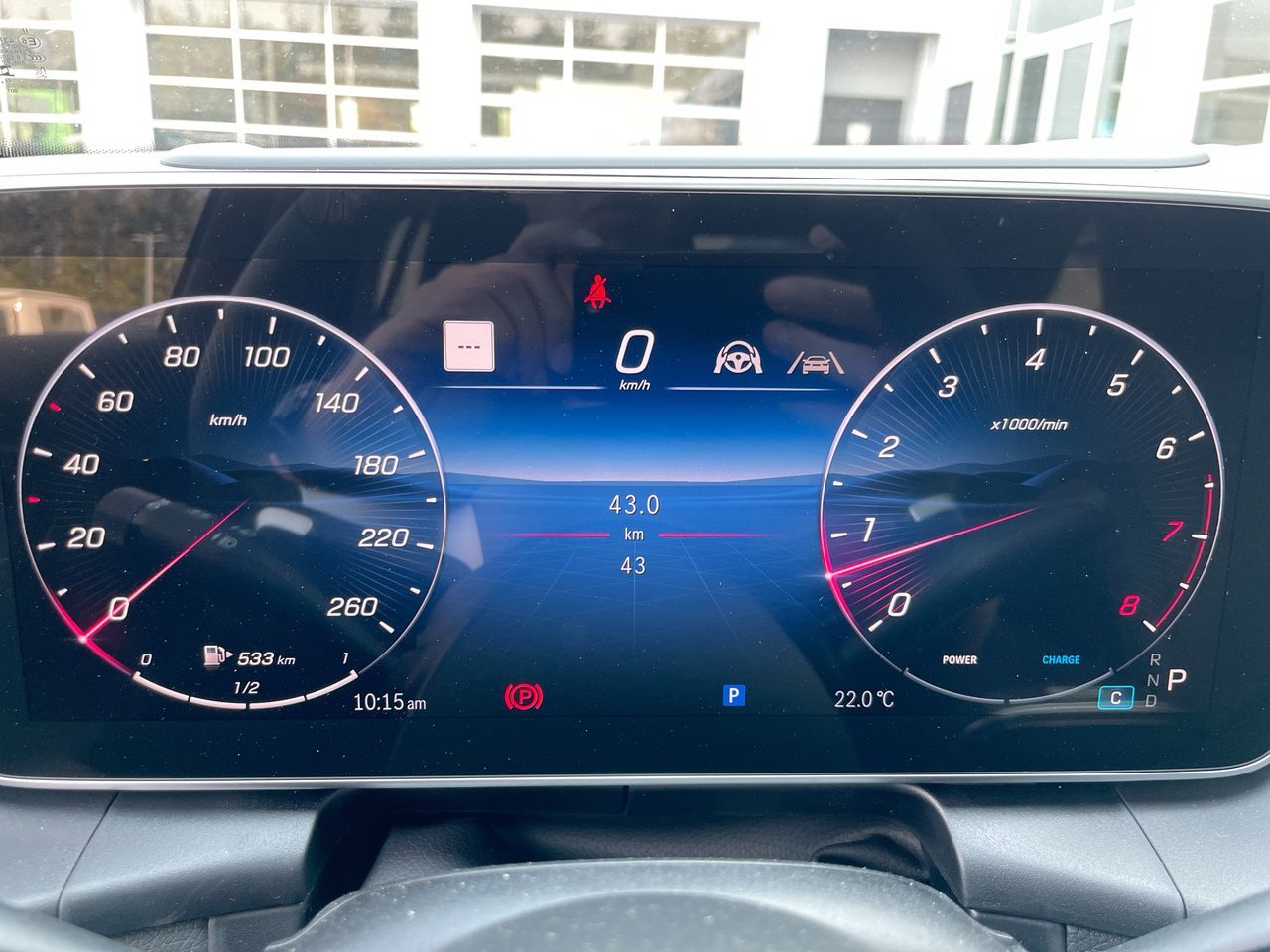 2025 Mercedes-Benz GLC