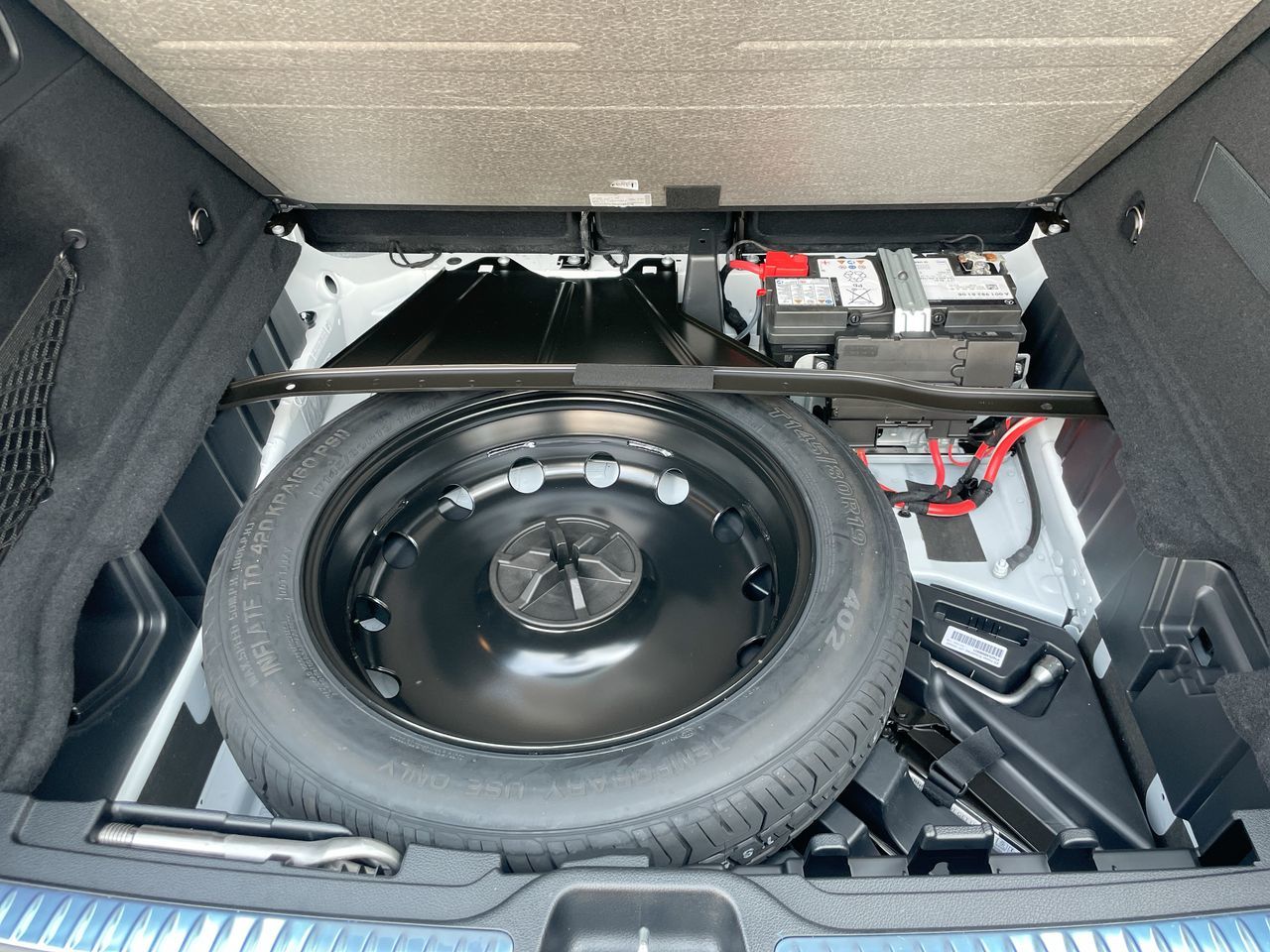 2025 Mercedes-Benz GLC