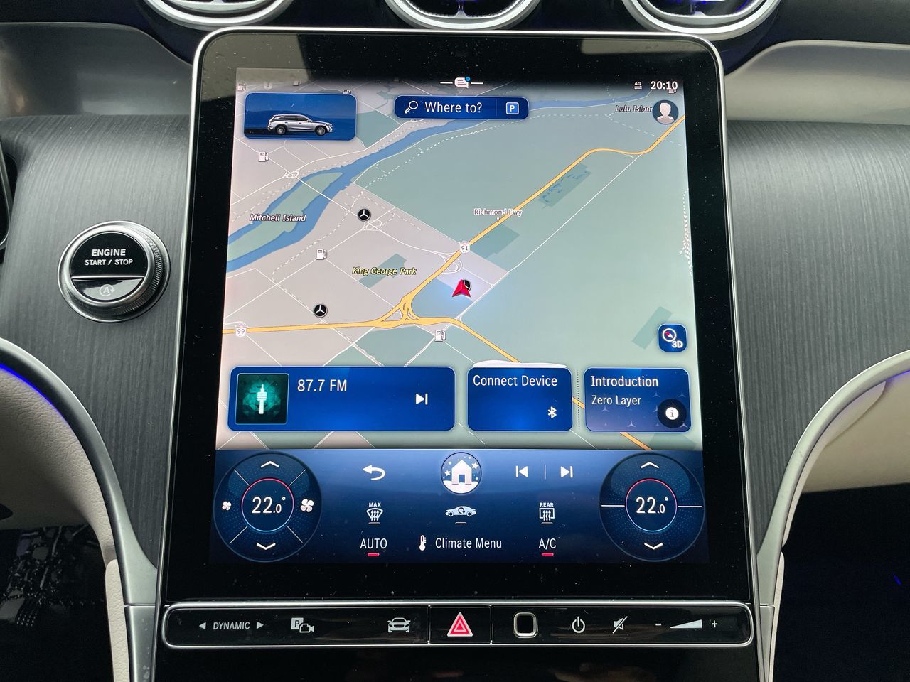 2025 Mercedes-Benz GLC300