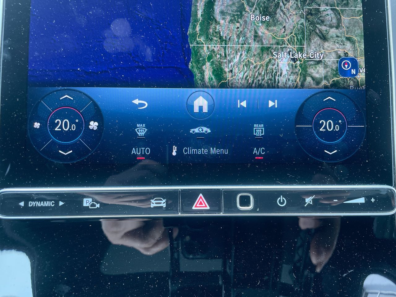 2025 Mercedes-Benz GLC300