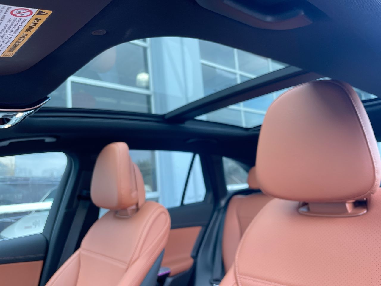 2025 Mercedes-Benz GLC300