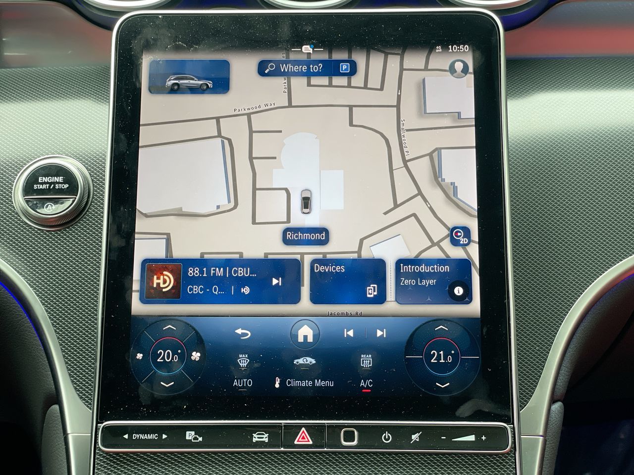 2025 Mercedes-Benz GLC300