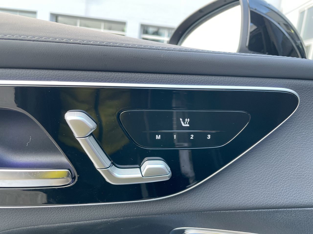 2026 Mercedes-Benz GLC