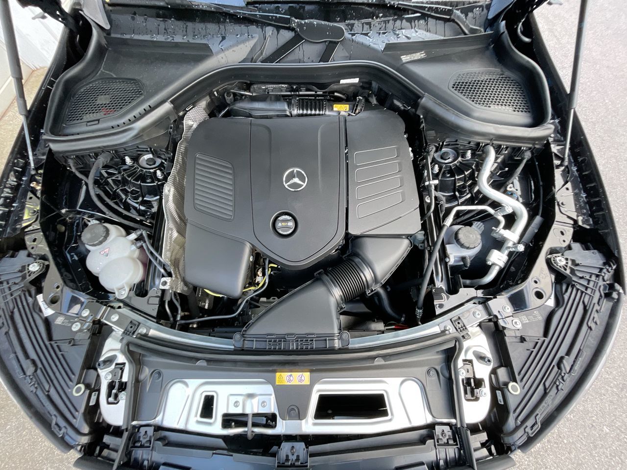 2026 Mercedes-Benz GLC