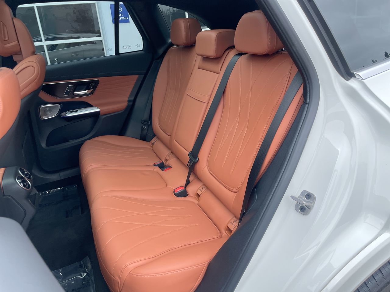 2026 Mercedes-Benz GLC300
