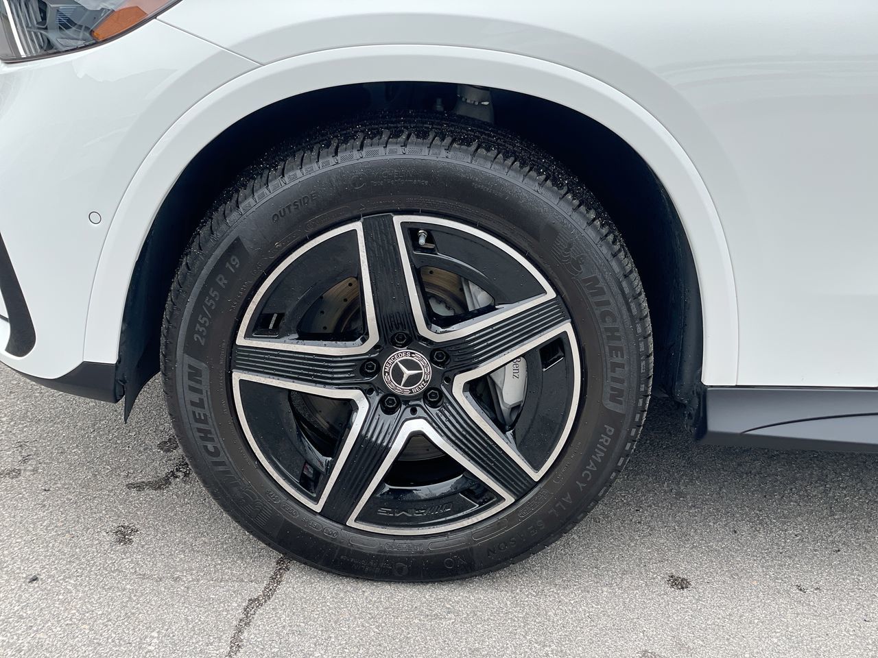 2026 Mercedes-Benz GLC300