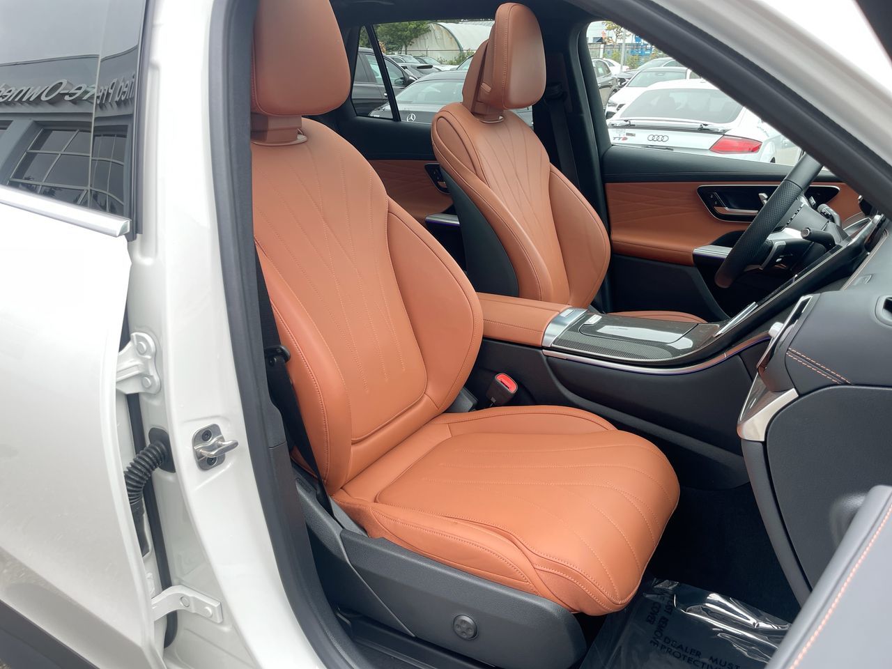 2026 Mercedes-Benz GLC300