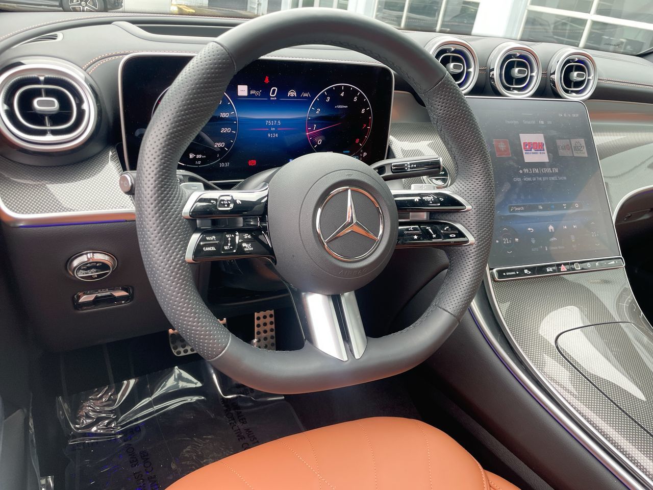 2026 Mercedes-Benz GLC300