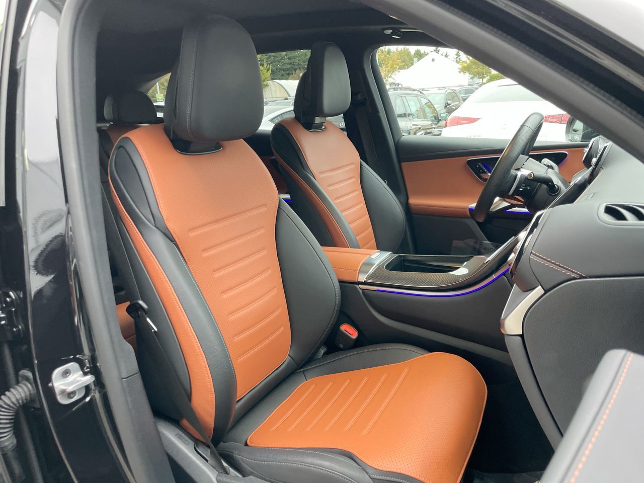 2026 Mercedes-Benz GLC300