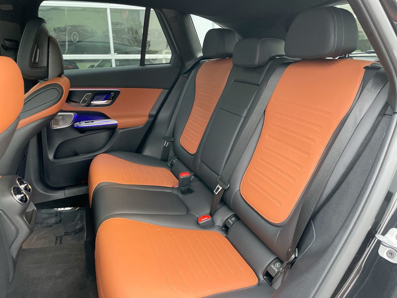 2026 Mercedes-Benz GLC300