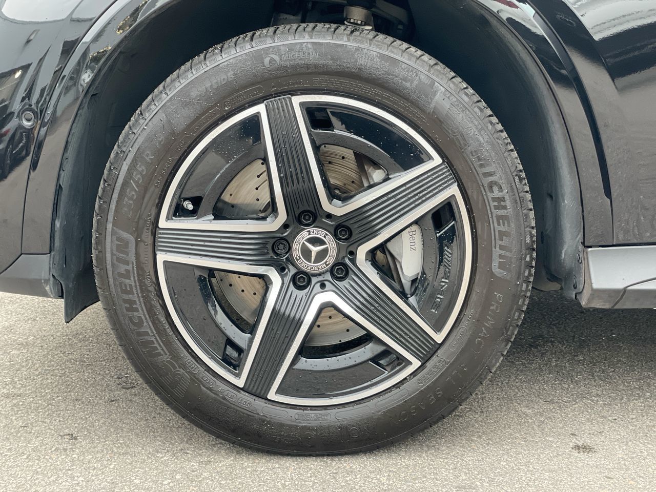 2026 Mercedes-Benz GLC300