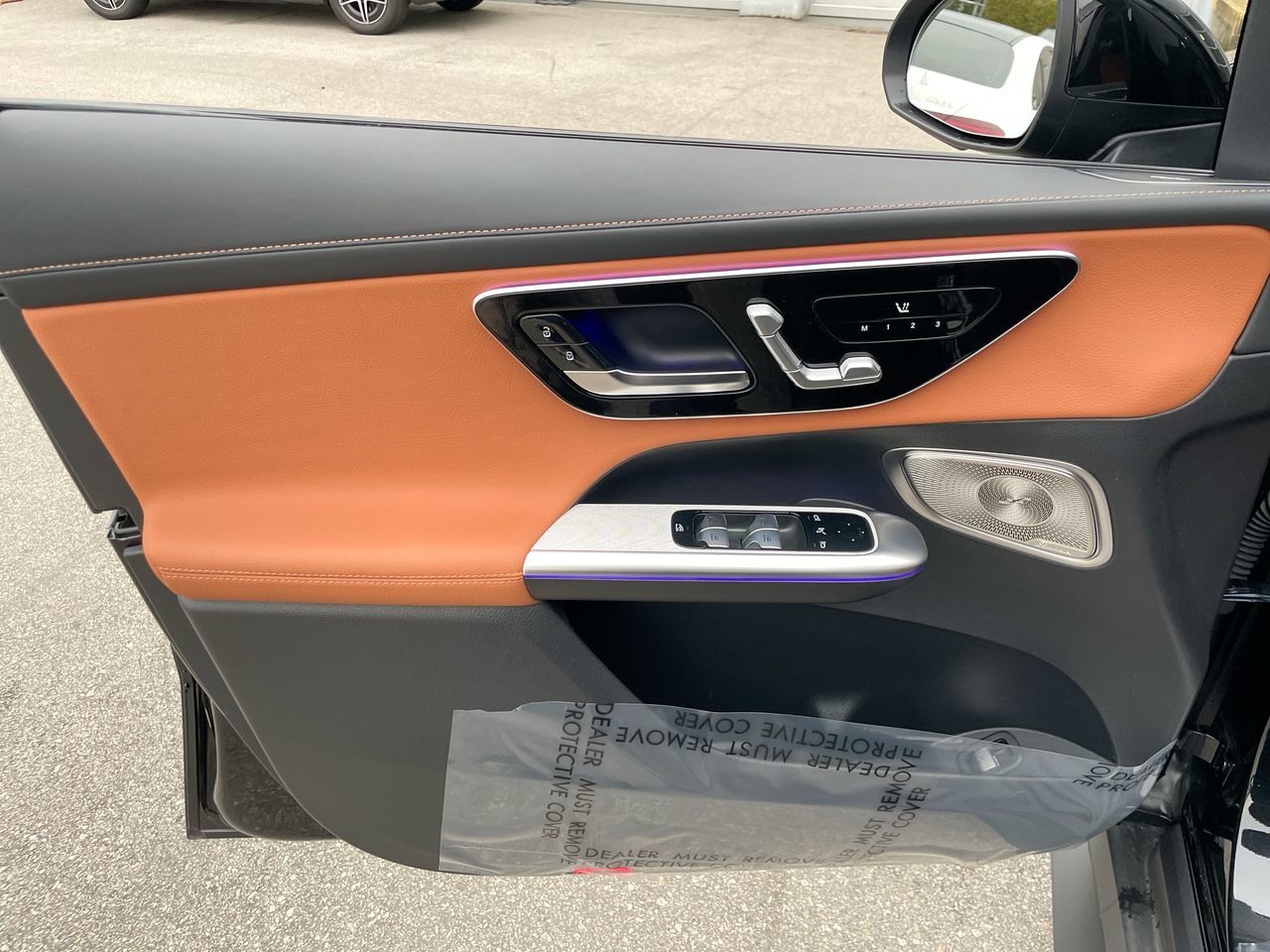 2026 Mercedes-Benz GLC300