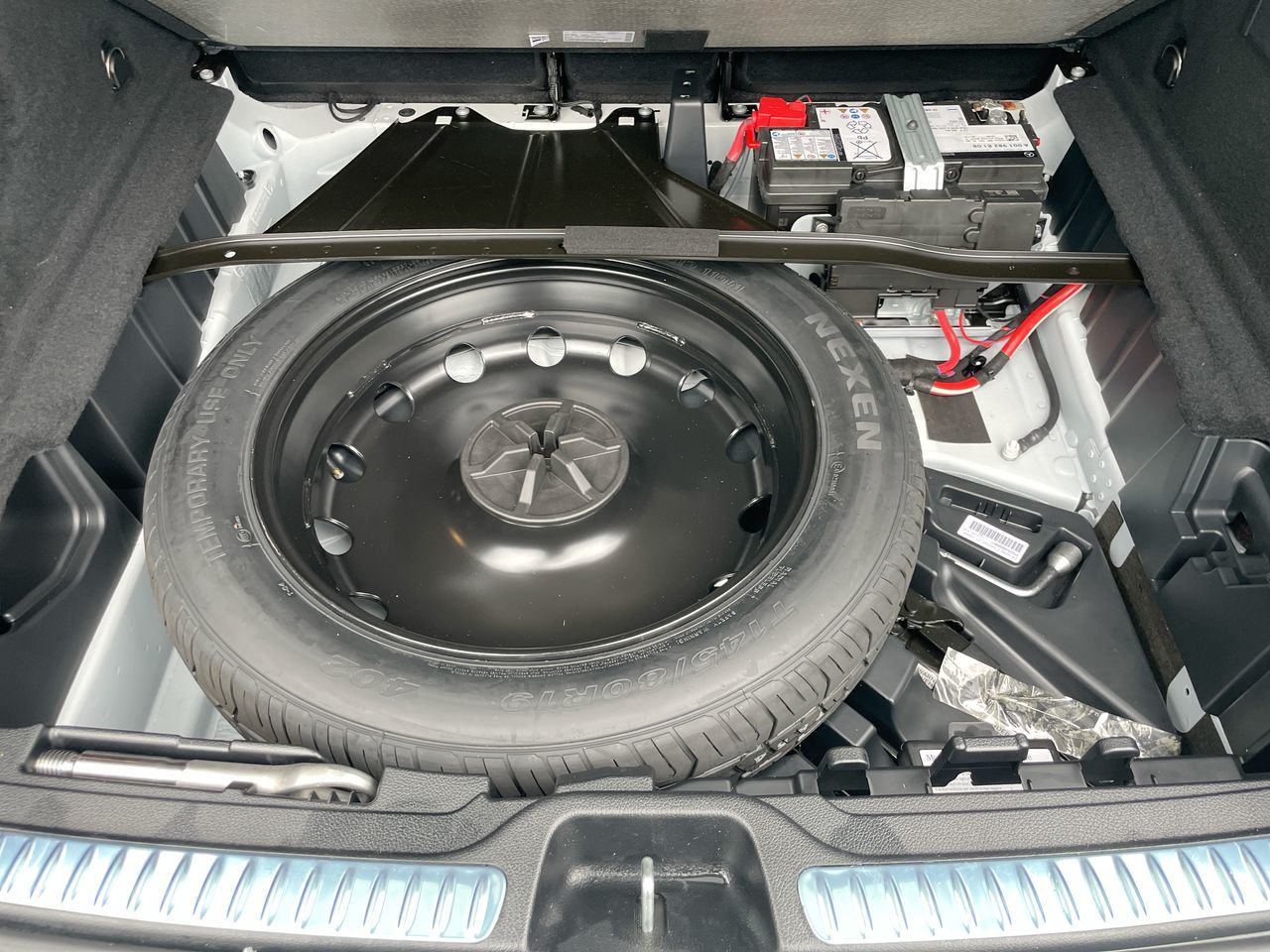 2026 Mercedes-Benz GLC300
