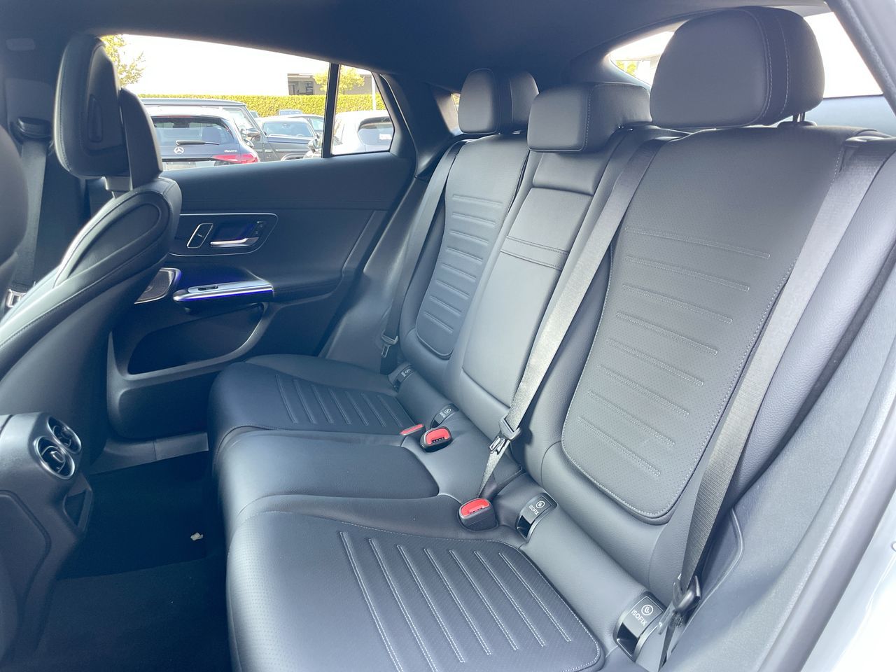 2027 Mercedes-Benz GLC