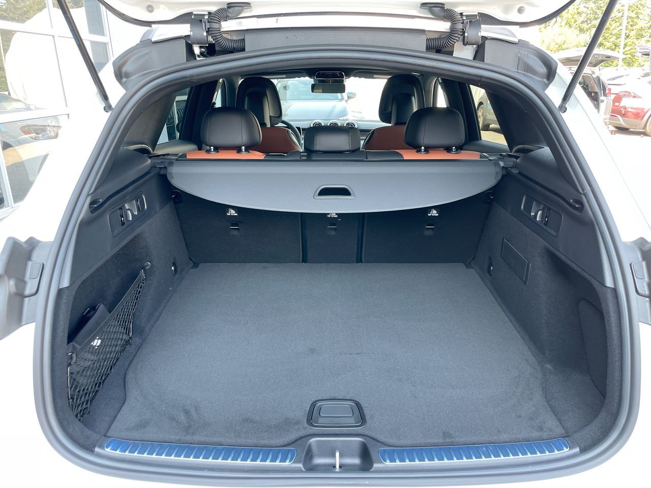 2027 Mercedes-Benz GLC
