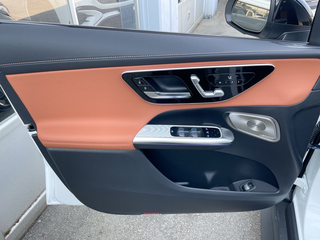 2027 Mercedes-Benz GLC