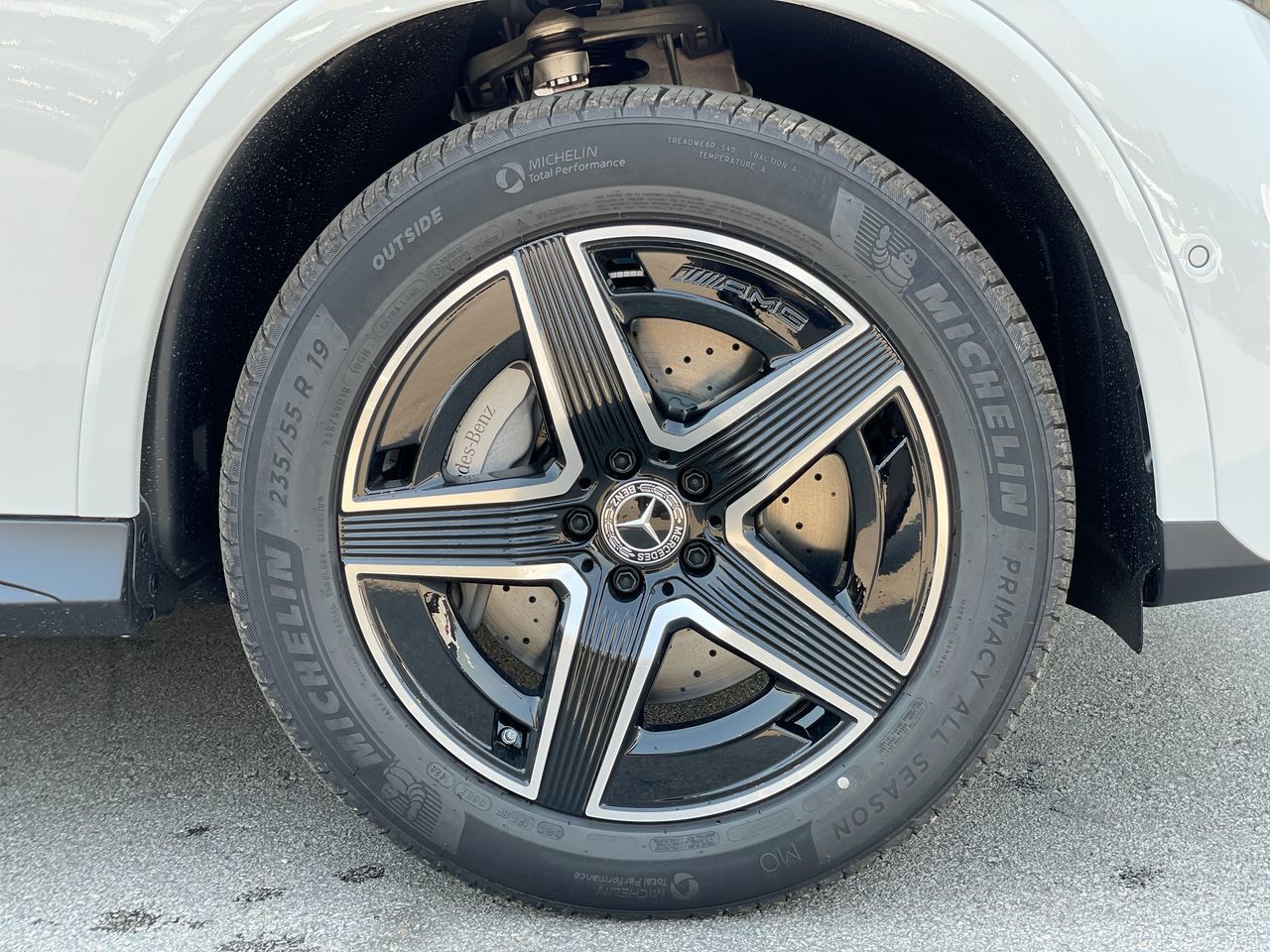 2027 Mercedes-Benz GLC