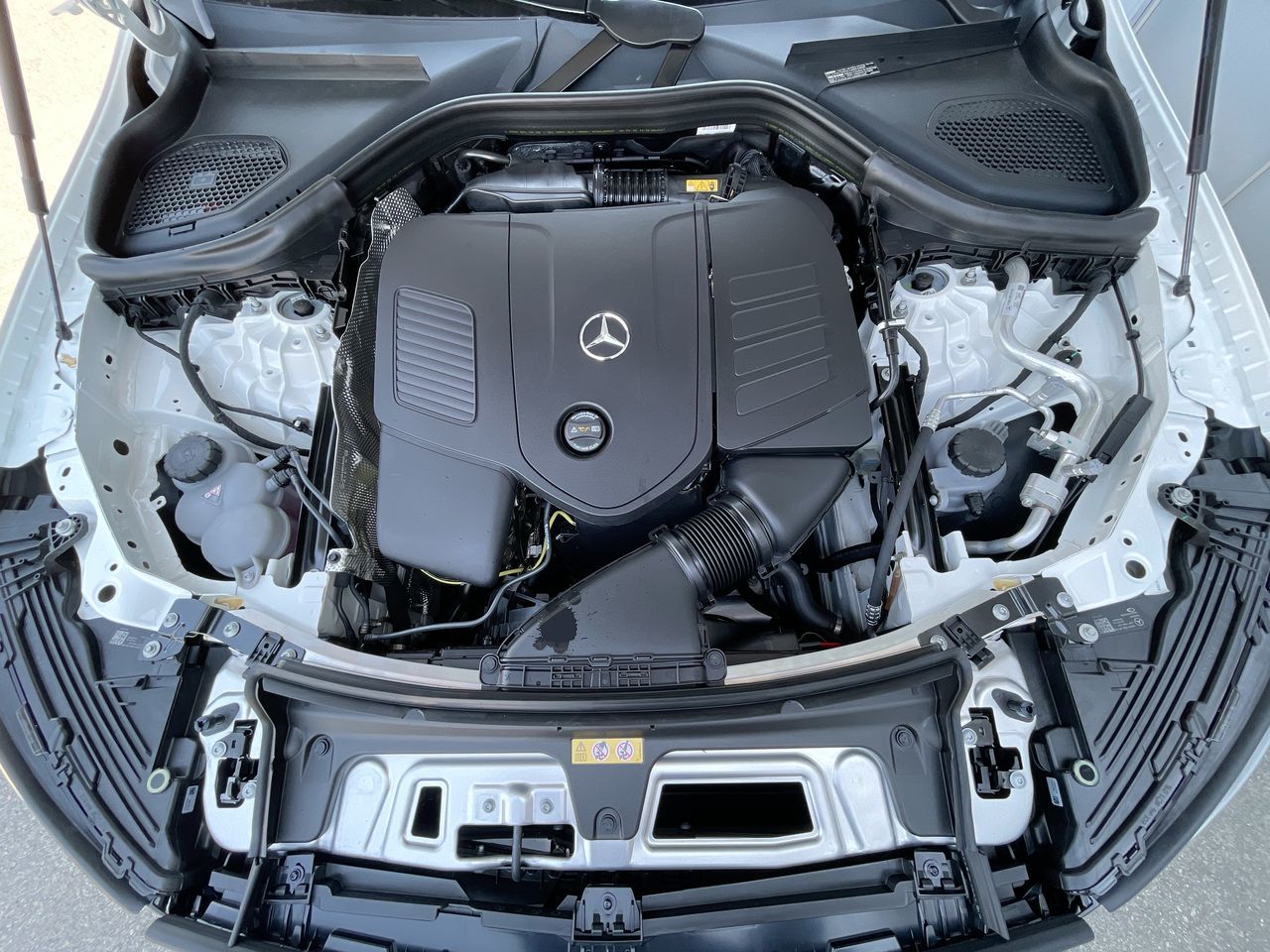 2027 Mercedes-Benz GLC