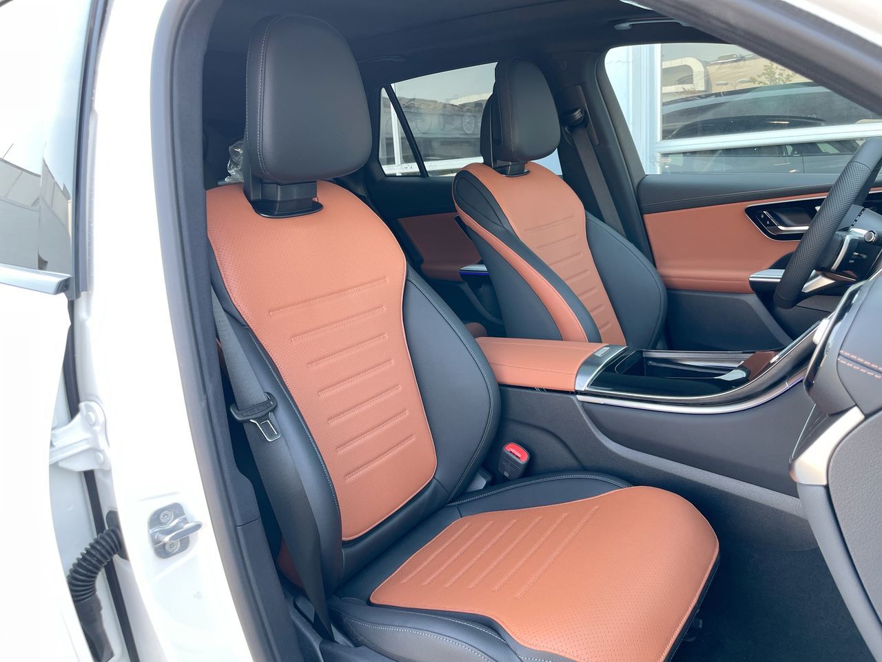 2027 Mercedes-Benz GLC