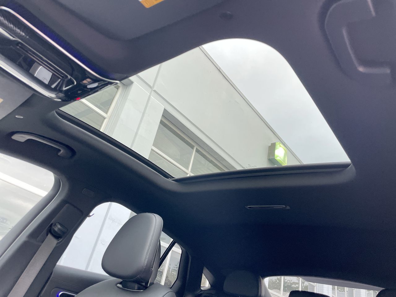 2027 Mercedes-Benz GLC
