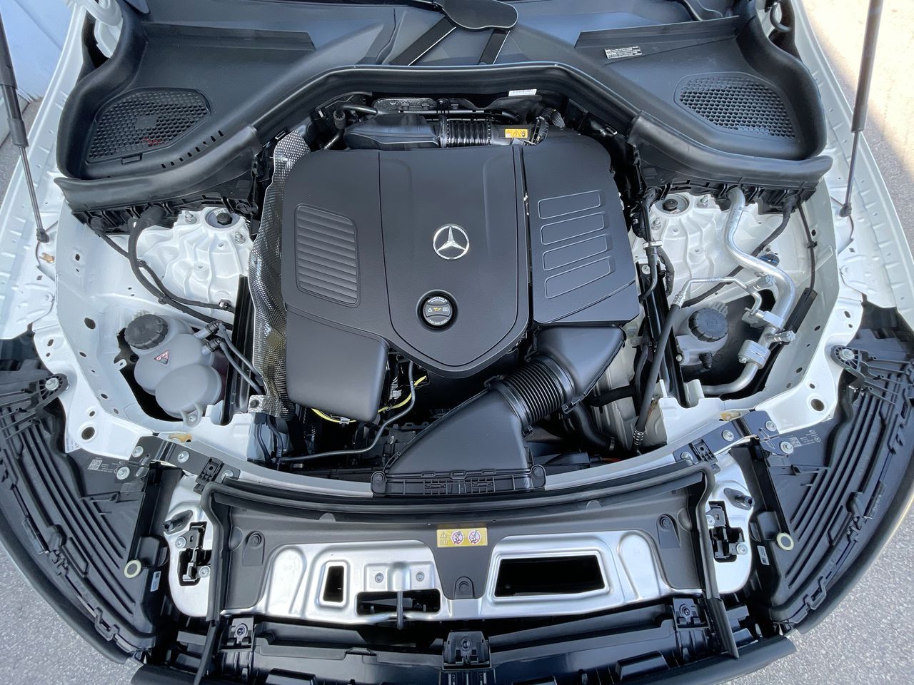 2027 Mercedes-Benz GLC